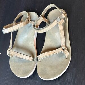 Teva Women's Olive Green Suede Leather T-Strap Sandals